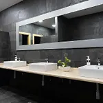 Claustros De 4*