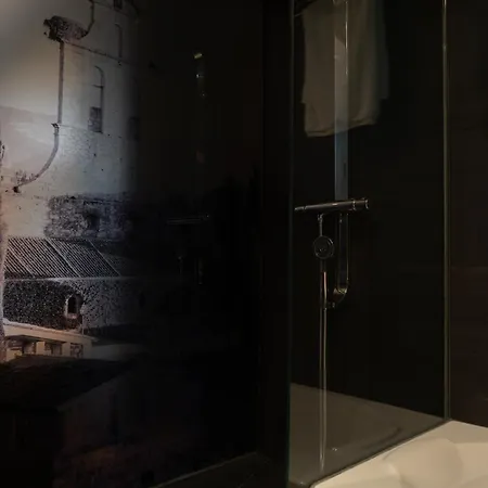 Claustros De Hotel 4*