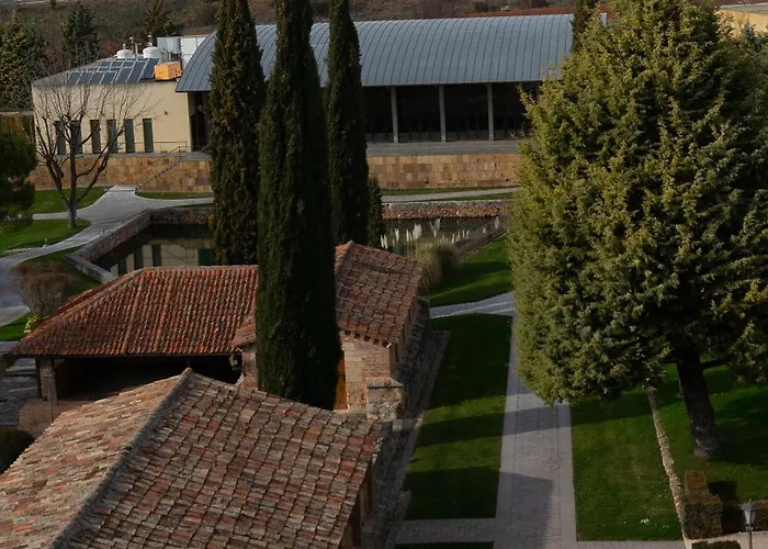 Claustros De Hotel Ayllón